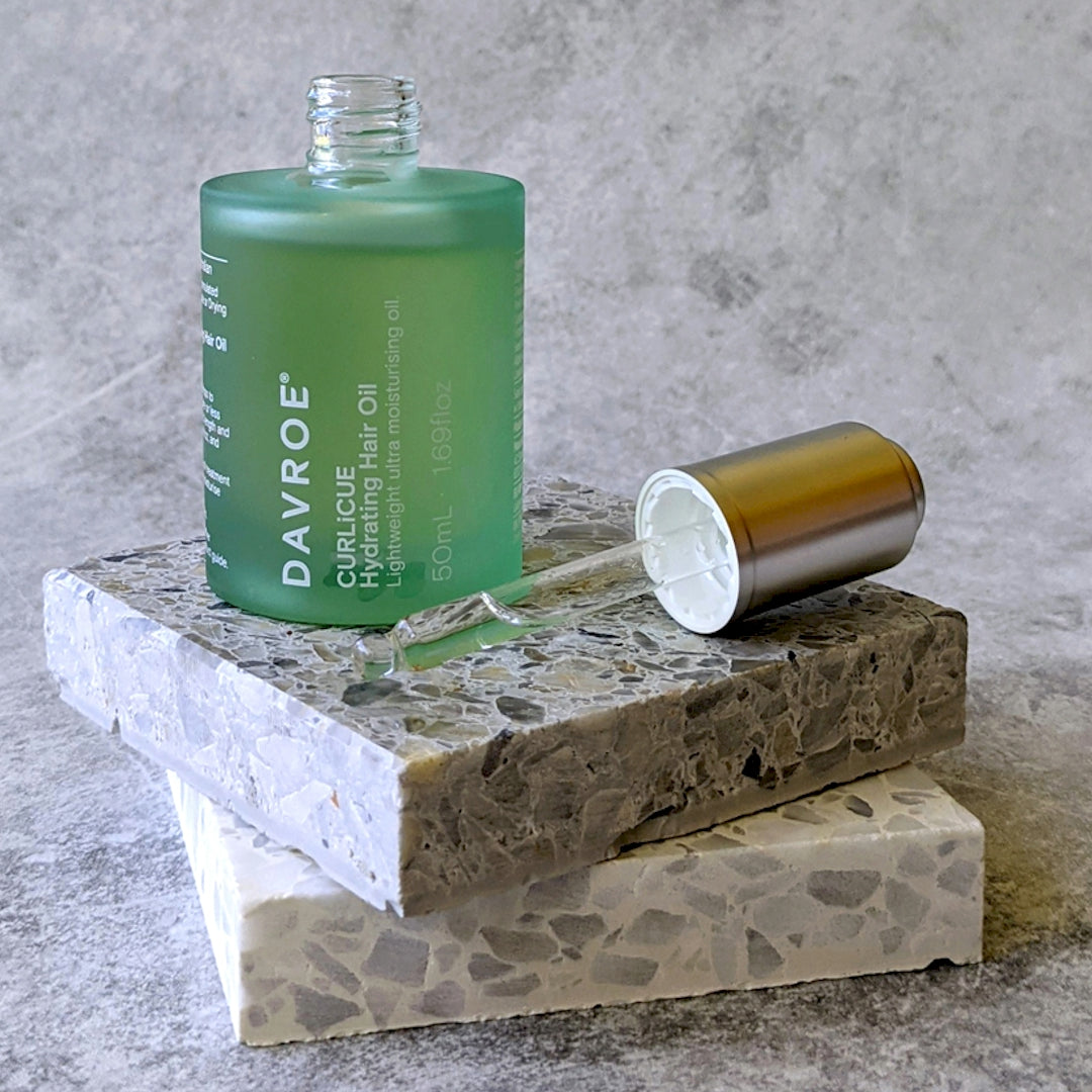 Davroe-CURLiCUE-wins-at-the-Australian-Hair-Fashion-Awards-Hydrating-Oil-winner