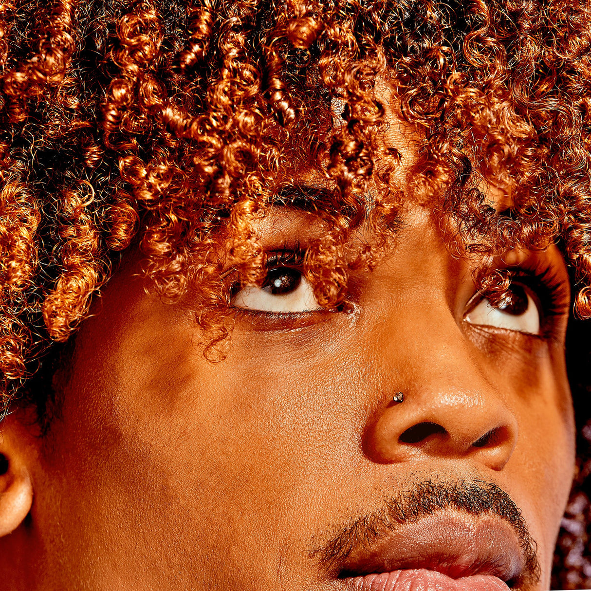 Amika Power Hour Curl Refreshing Spray 200ml